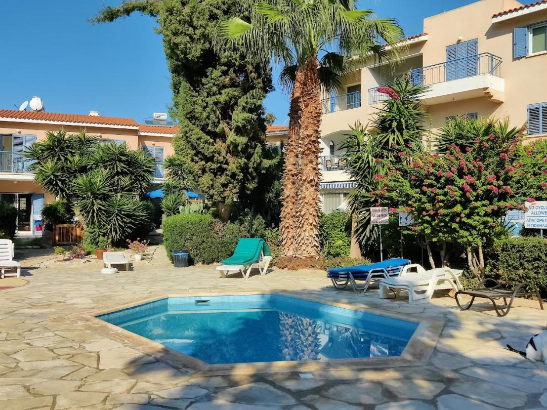 Rachel Suite By The Pool Pafos Zewnętrze zdjęcie